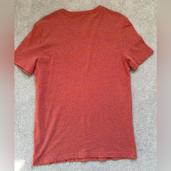 Banana Republic Soft Wash T-Shirt - Medium - Picture 3 of 5